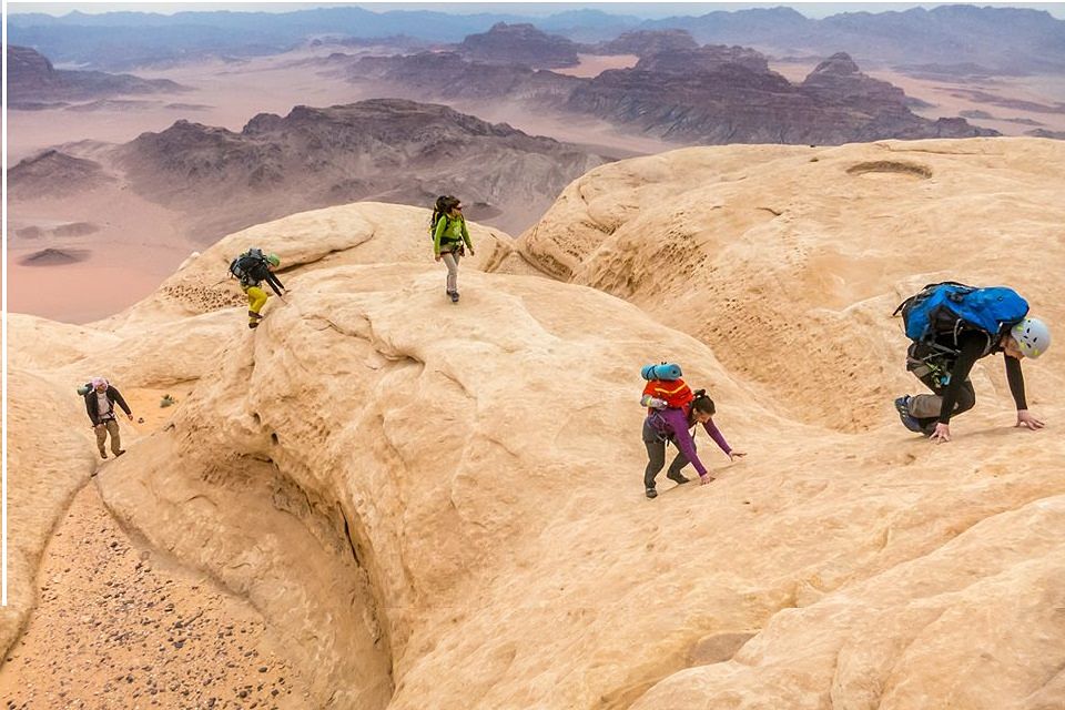 Advanced mountain hiking in Wadi Rum